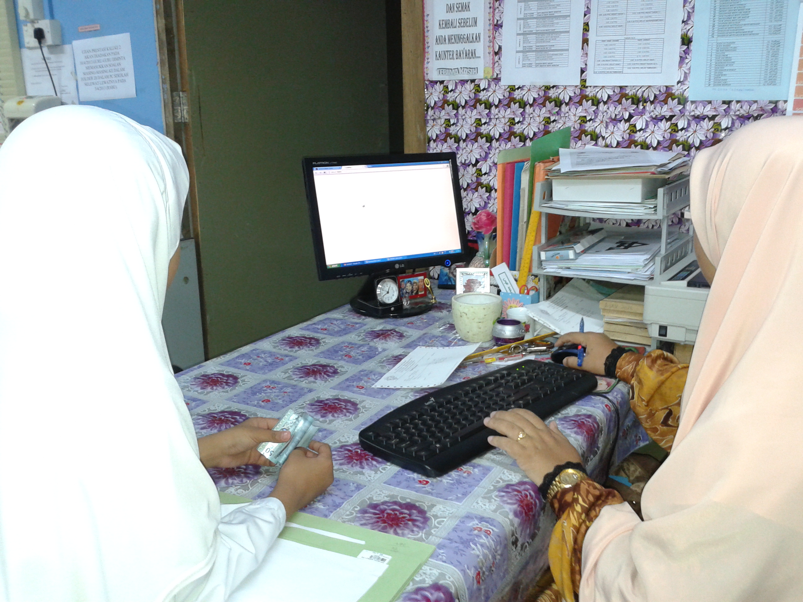 Pengguna SKY Online