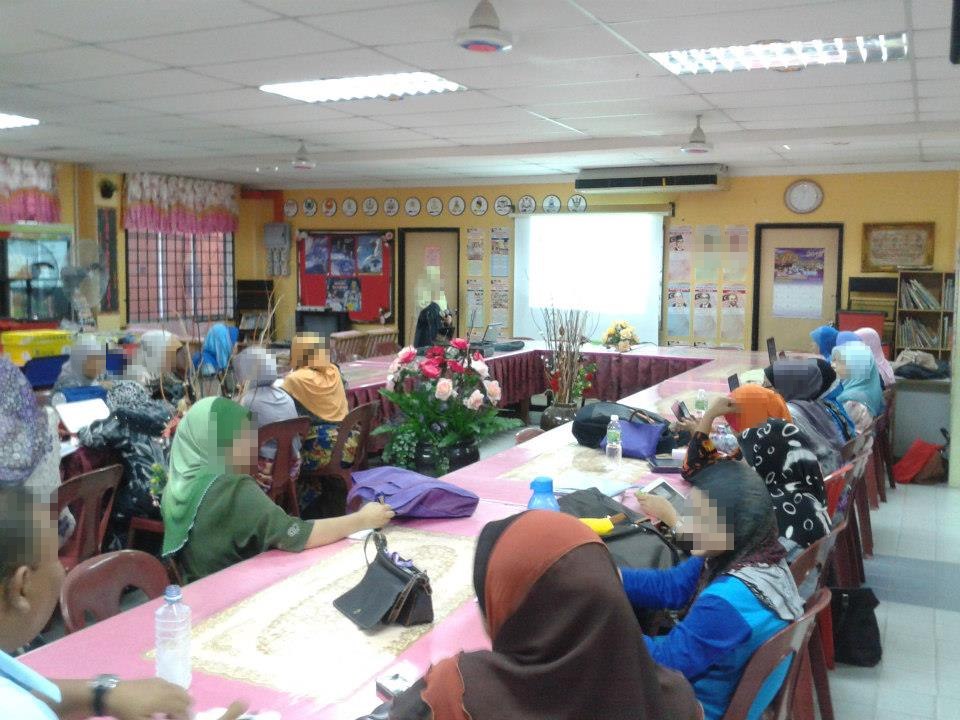 Latihan Penggunaan SKY Online di SK Saujana Utama