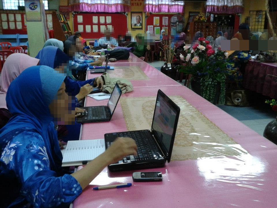 Latihan Penggunaan SKY Online di SK Saujana Utama